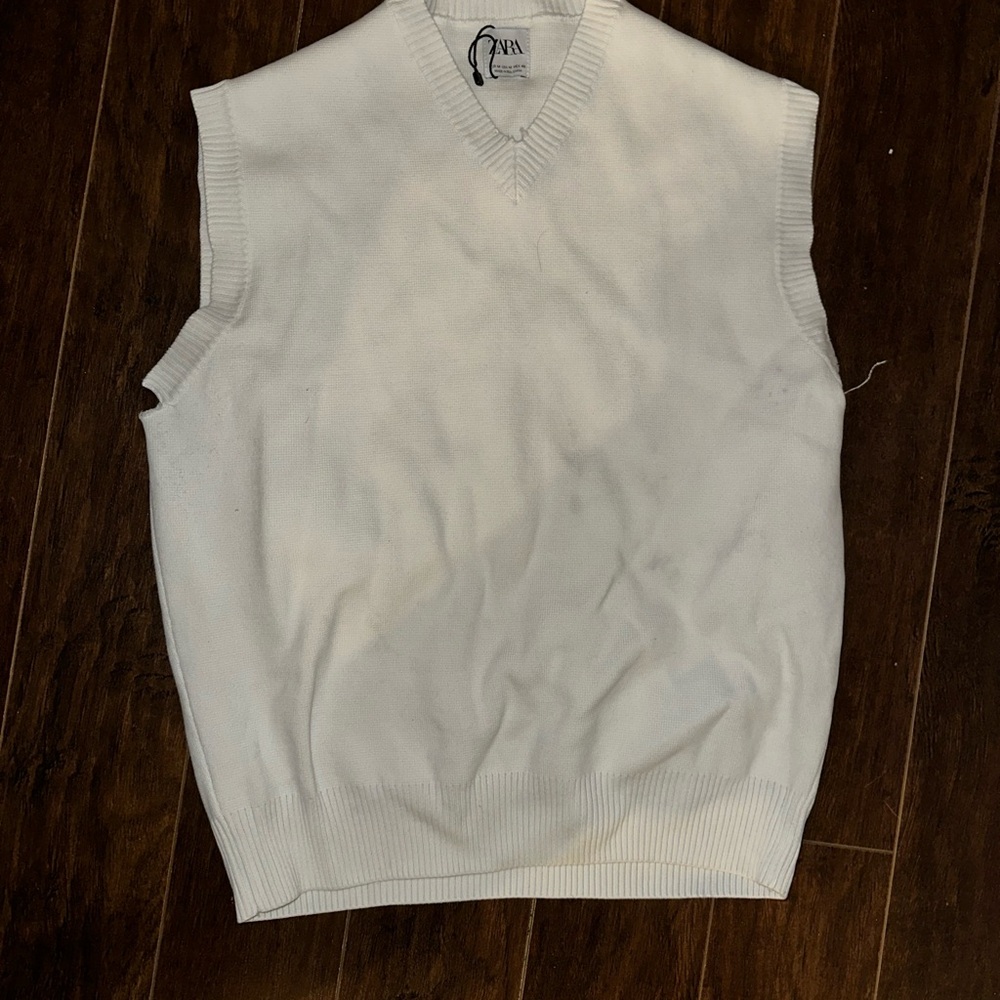 Zara Men's V-Neck White Sweater Vest